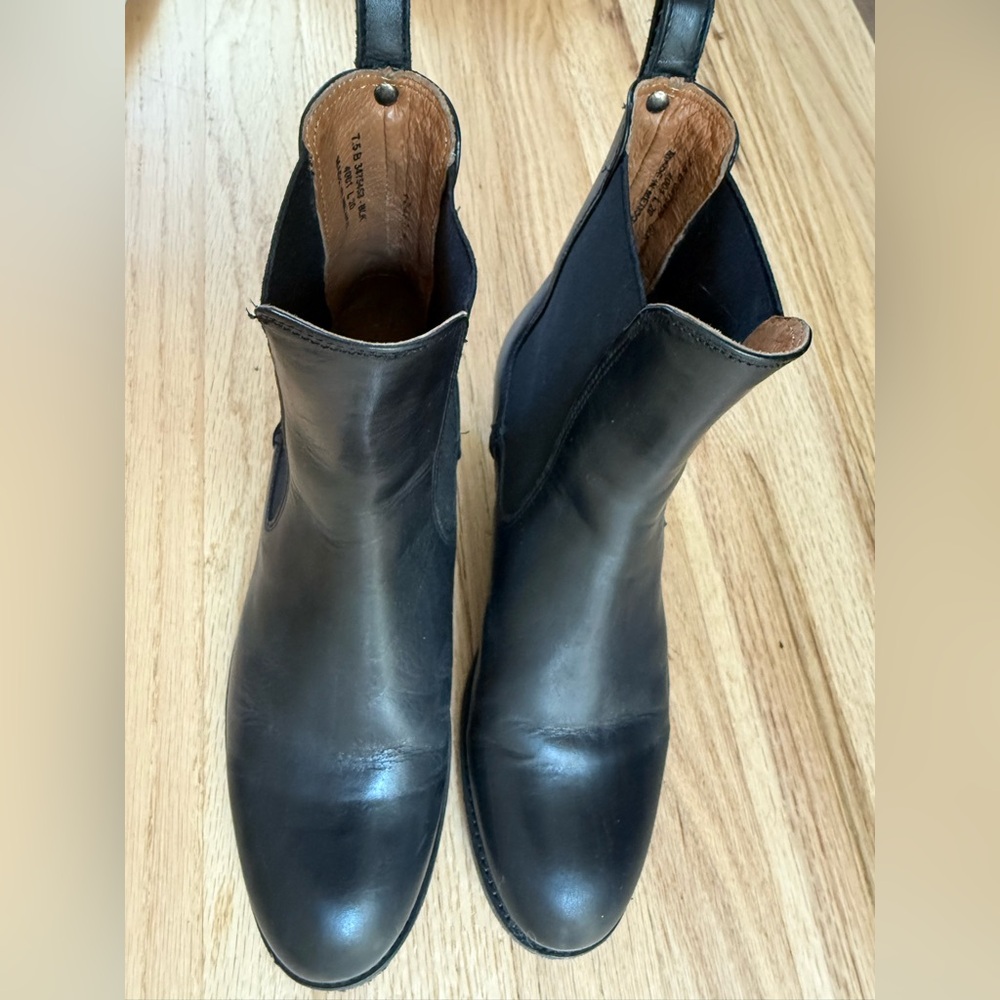 Frye Women's Black Leather Ankle Booties